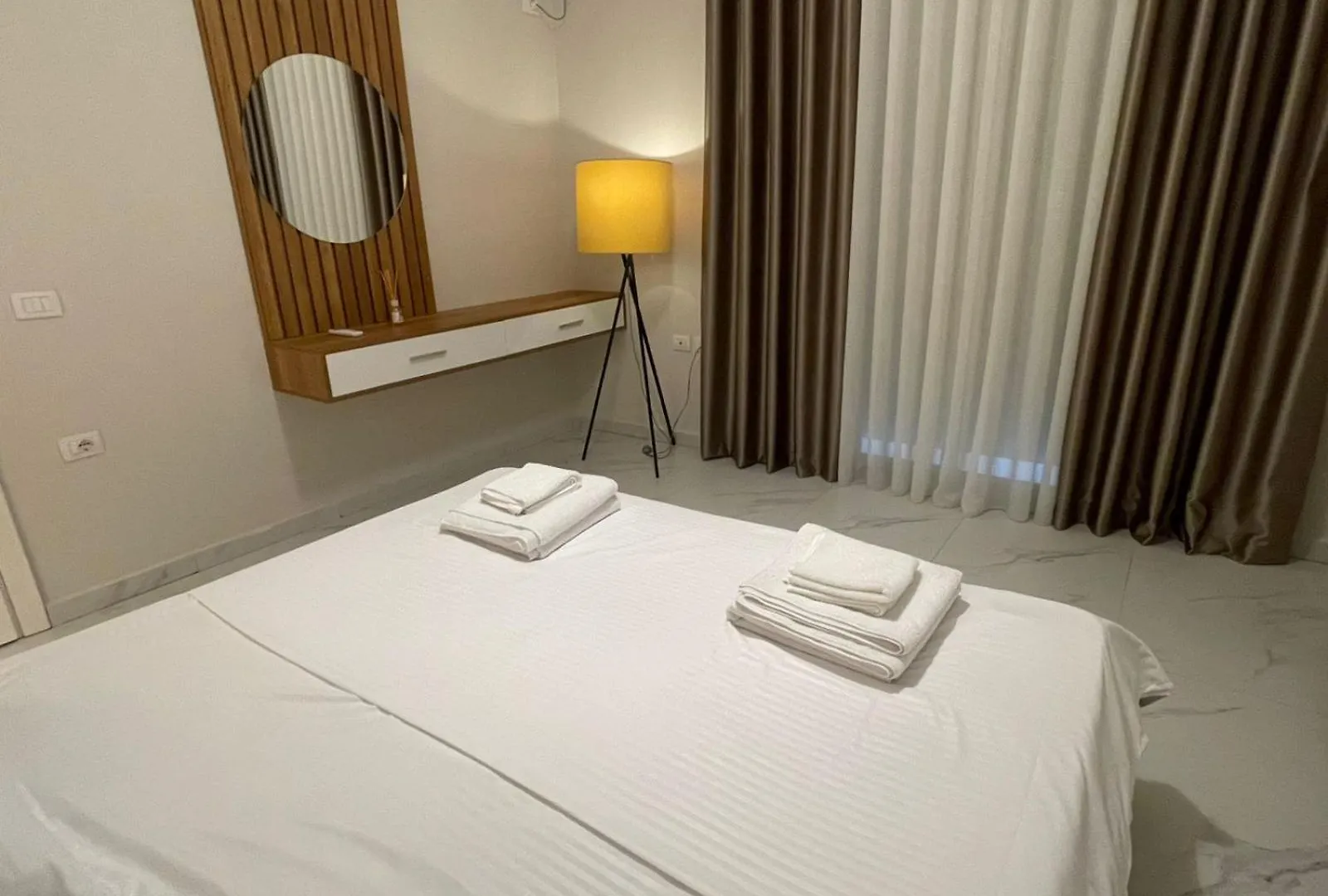 Giti Apartments Durrës 0*,